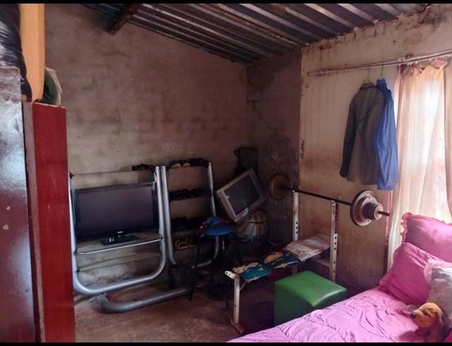 1 BEDROOM HOUSE FOR SALE IN DOORNKOP